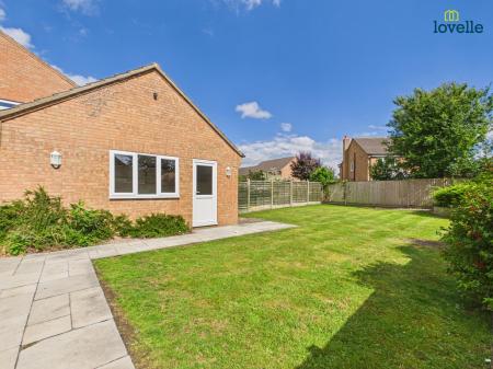 3 bedroom Detached house for sale in Lincoln Road, Dunholme, LN2
