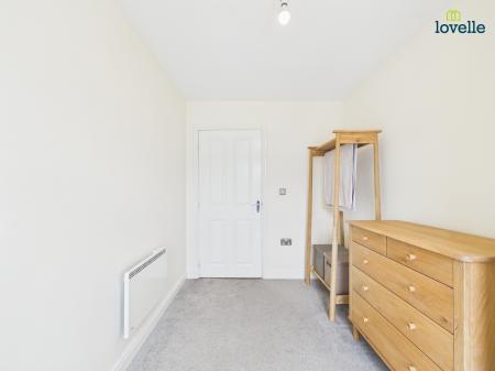 2 bedroom Flat for sale in Olsen Rise, Carlton Centre, Lincoln, LN2