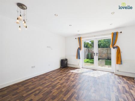 3 bedroom Terraced House to let in Canal Court, Saxilby, Lincoln
