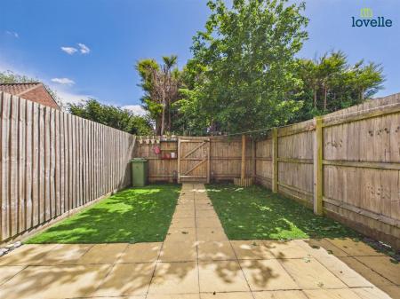 3 bedroom Terraced House to let in Canal Court, Saxilby, Lincoln