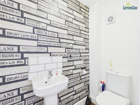 3 bedroom Terraced House to let in Canal Court, Saxilby, Lincoln