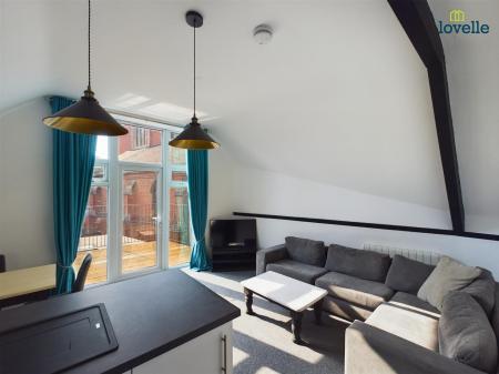 5 bedroom Detached house to let in Cromwell Street, Lincoln