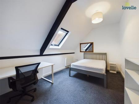 5 bedroom Detached house to let in Cromwell Street, Lincoln