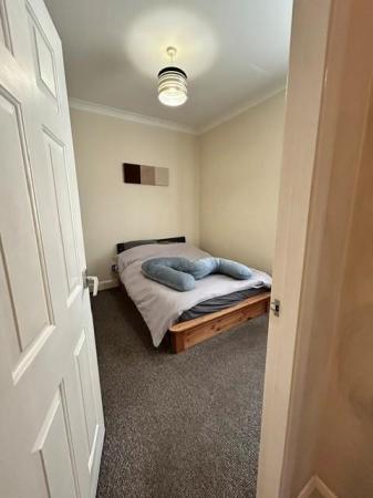 2 bedroom Flat to let in St. Marks Square, Lincoln