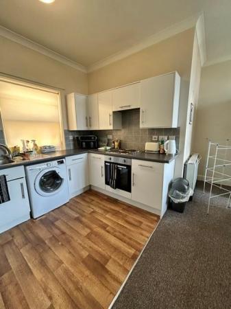 2 bedroom Flat to let in St. Marks Square, Lincoln