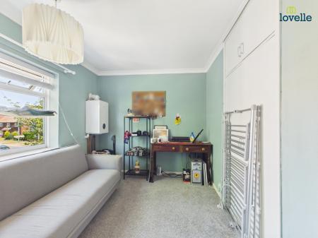 2 bedroom Semi-detached house for sale in Fourth Avenue, Lincoln, LN1