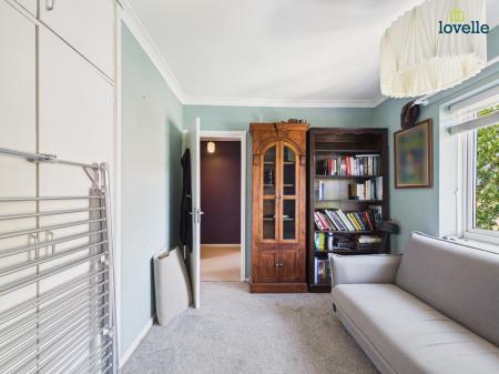 2 bedroom Semi-detached house for sale in Fourth Avenue, Lincoln, LN1