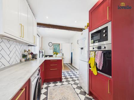 2 bedroom Semi-detached house for sale in Fourth Avenue, Lincoln, LN1