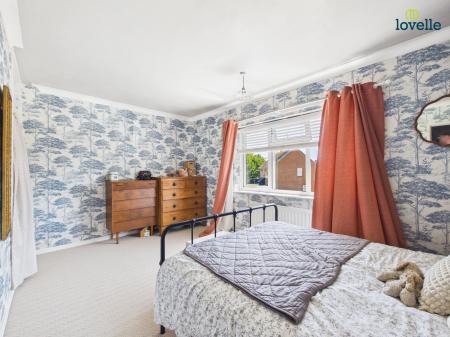 2 bedroom Semi-detached house for sale in Fourth Avenue, Lincoln, LN1