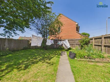 2 bedroom Semi-detached house for sale in Fourth Avenue, Lincoln, LN1