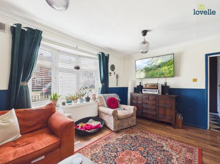 2 bedroom Semi-detached house for sale in Fourth Avenue, Lincoln, LN1
