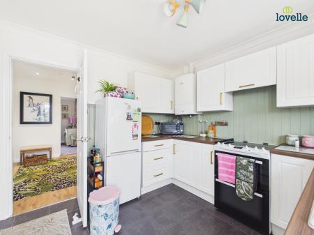 2 bedroom Detached bungalow for sale in Blankney Close, Lincoln, LN1