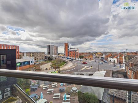 2 bedroom House to let in Brayford Wharf North, Lincoln