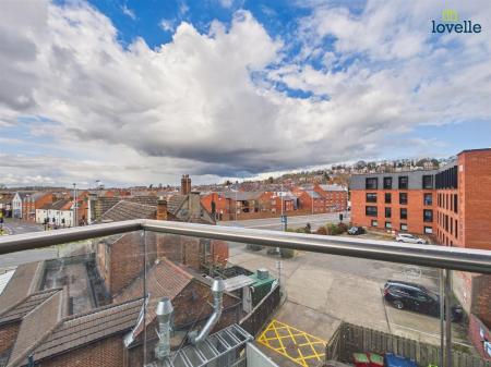Brayford Wharf North, Lincoln
