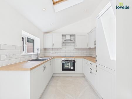 3 bedroom Semi-detached house for sale in Greetwell Road, Lincoln, LN2