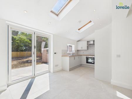 3 bedroom Semi-detached house for sale in Greetwell Road, Lincoln, LN2