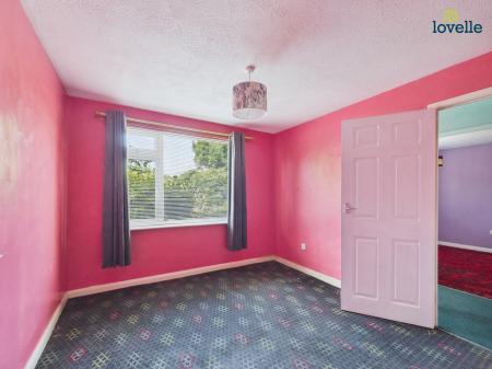 2 bedroom Semi-detached bungalow for sale in Hawthorn Chase, Greetwell Fields, Lincoln, LN2