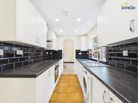 4 bedroom Terraced House to let in Nelthorpe Street, Lincoln