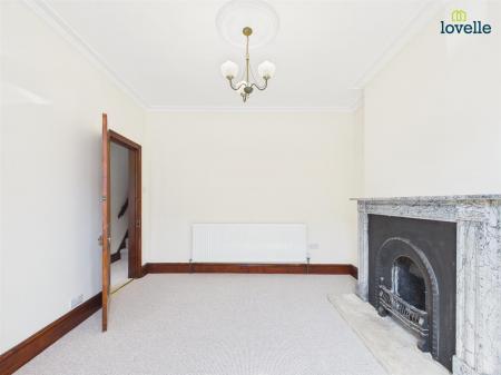 4 bedroom Terraced House to let in Nelthorpe Street, Lincoln