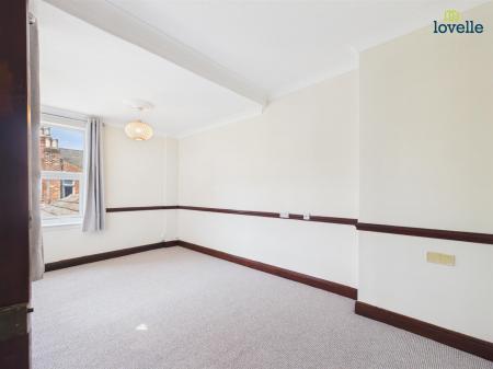 4 bedroom Terraced House to let in Nelthorpe Street, Lincoln