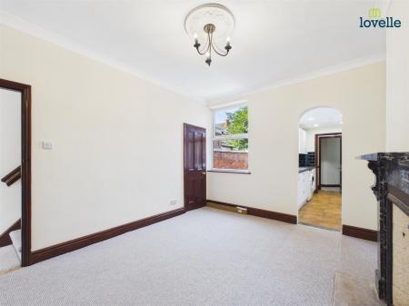 4 bedroom Terraced House to let in Nelthorpe Street, Lincoln