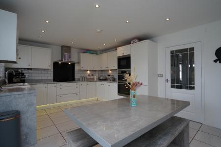 4 bedroom Detached house for sale in Harland Road, Nettleham Fields, Lincoln, LN2