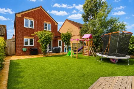 4 bedroom Detached house for sale in Harland Road, Nettleham Fields, Lincoln, LN2