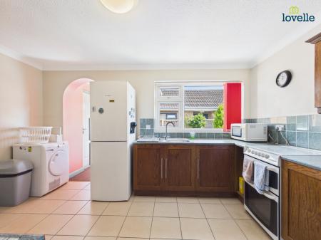 2 bedroom Bungalow for sale in Holme Drive, Sudbrooke, LN2