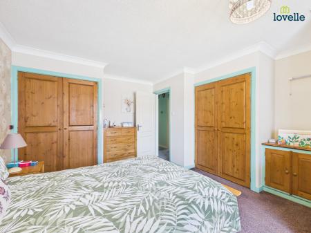 2 bedroom Bungalow for sale in Holme Drive, Sudbrooke, LN2