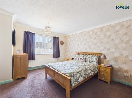 2 bedroom Bungalow for sale in Holme Drive, Sudbrooke, LN2