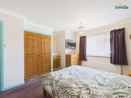 2 bedroom Bungalow for sale in Holme Drive, Sudbrooke, LN2