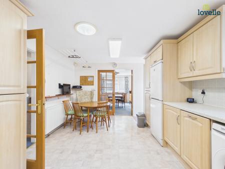 3 bedroom Bungalow for sale in Ellison Close, Sudbrooke, LN2