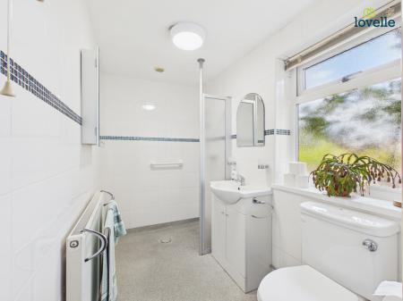 3 bedroom Bungalow for sale in Ellison Close, Sudbrooke, LN2