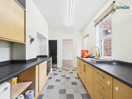3 bedroom Terraced House for sale in Monks Road, Lincoln, LN2