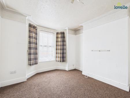 3 bedroom Terraced House for sale in Monks Road, Lincoln, LN2