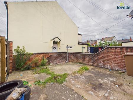 3 bedroom Terraced House for sale in Monks Road, Lincoln, LN2