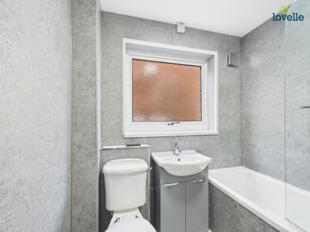 2 bedroom Flat for sale in Hawthorn Chase, Lincoln, LN2