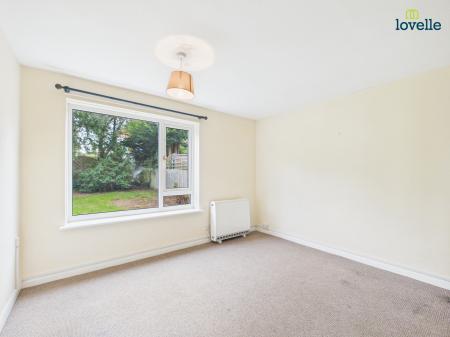 2 bedroom Flat for sale in Hawthorn Chase, Lincoln, LN2