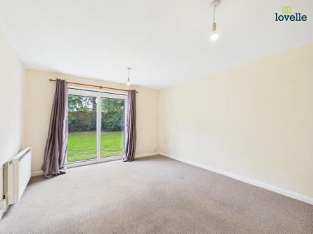 2 bedroom Flat for sale in Hawthorn Chase, Lincoln, LN2
