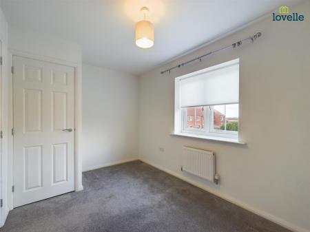 2 bedroom Terraced House to let in Hawks Road, Welton