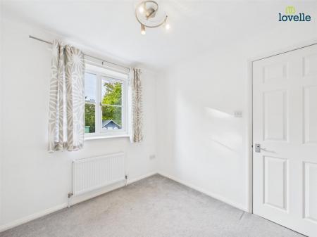 2 bedroom House to let in Heathfield Avenue, Branston, Lincoln