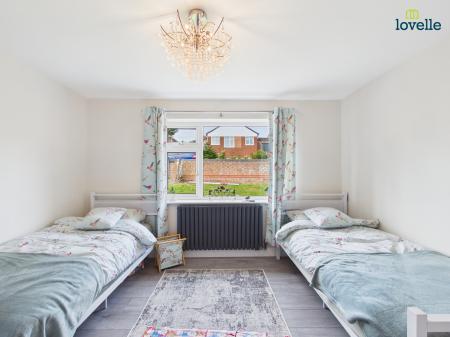 3 bedroom Bungalow for sale in Hillside Avenue, Lincoln, LN2