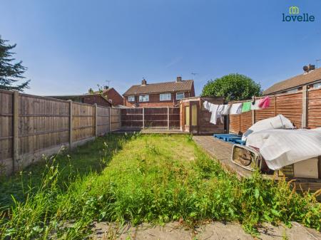 2 bedroom Semi-detached house for sale in Waddingworth Grove, Lincoln, LN2