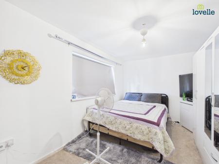 2 bedroom Semi-detached house for sale in Waddingworth Grove, Lincoln, LN2