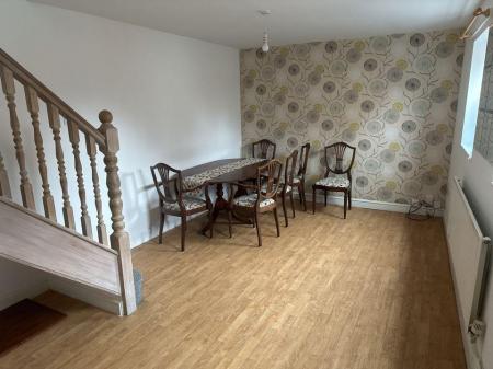 2 bedroom House to let in Good Lane, Lincoln