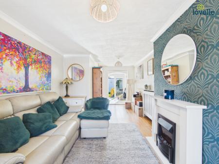 3 bedroom Semi-detached house for sale in Rudgard Avenue, Cherry Willingham, LN3