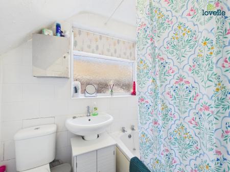 3 bedroom Semi-detached house for sale in Rudgard Avenue, Cherry Willingham, LN3