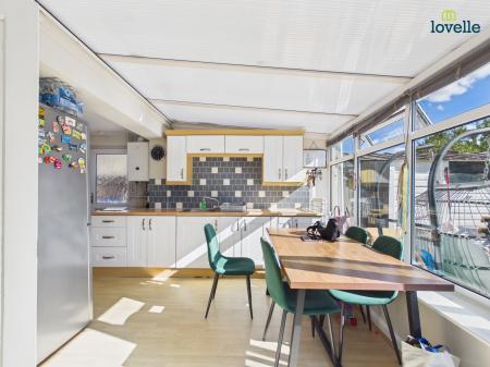 3 bedroom Semi-detached house for sale in Rudgard Avenue, Cherry Willingham, LN3