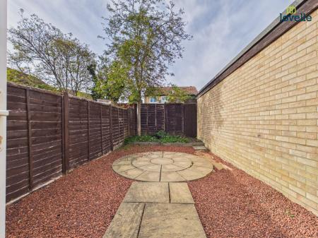 2 bedroom Semi-detached house for sale in Beaufort Road, Lincoln, LN2