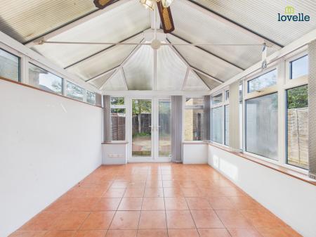 2 bedroom Semi-detached house for sale in Beaufort Road, Lincoln, LN2
